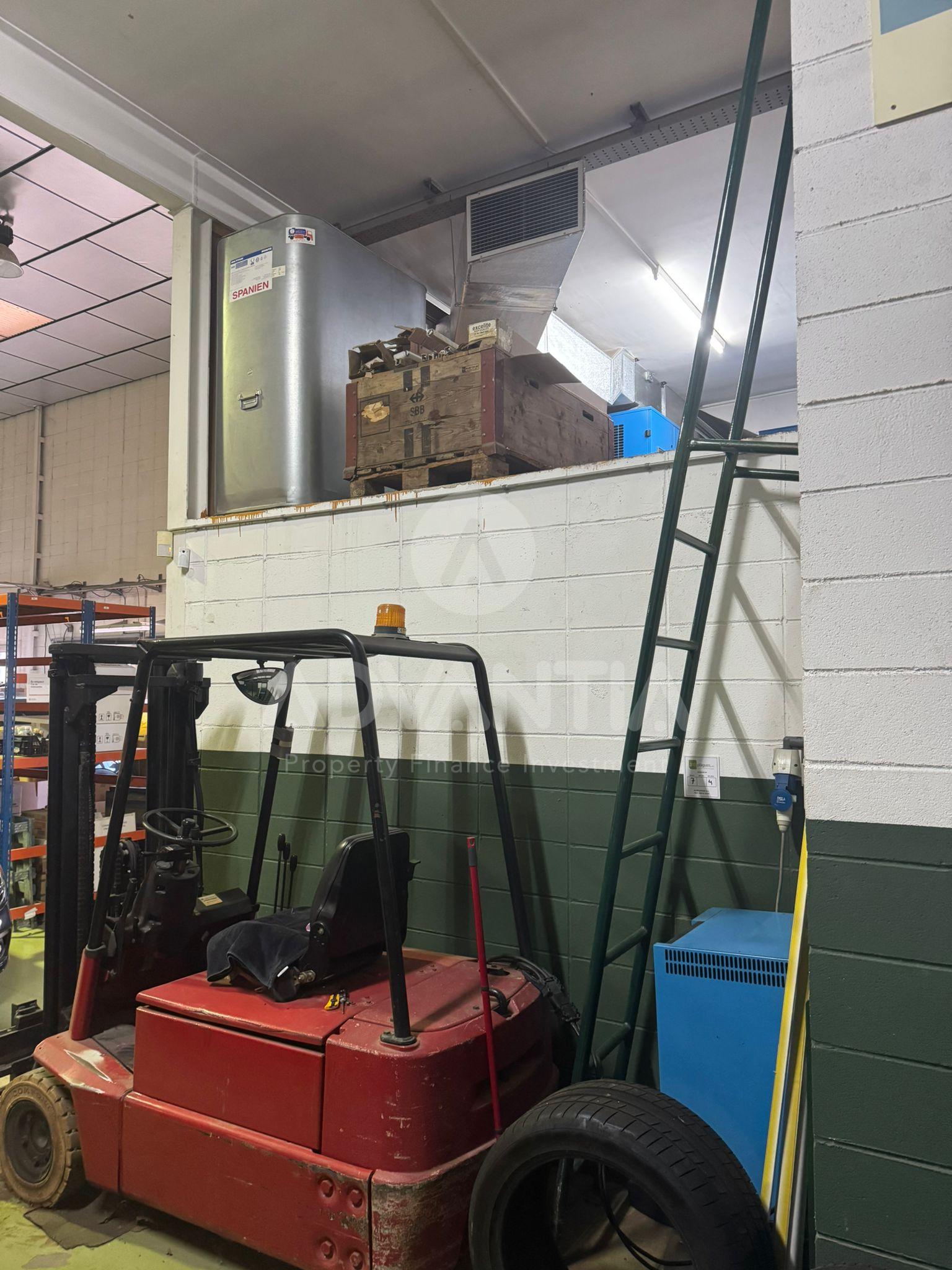 WhatsApp Image 2025-01-16 at 09.56.05